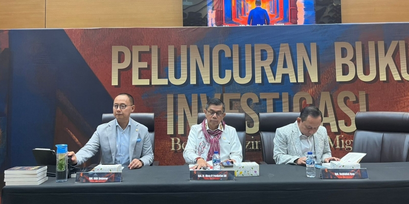 Buku "Investigasi Belantara Izin di Hulu Migas" Spirit Buat Presiden