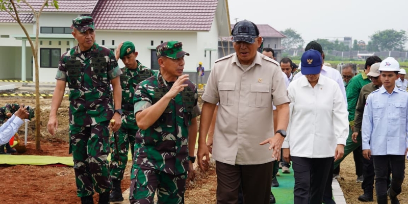 Danrem 051/Wkt Dampingi Kunjungan Kerja Menhan ke Yonif TP 843/PYV