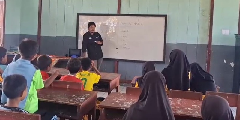 Kursus Bahasa Inggris Gratis Perkuat Literasi Masyarakat Haltim