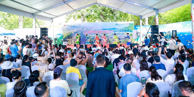 6.000 Orang Meriahkan Gempita Merdeka Indonesia Fair 2025 di Beijing