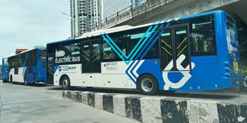 Transjakarta Tambah Armada di Rute TB Simatupang