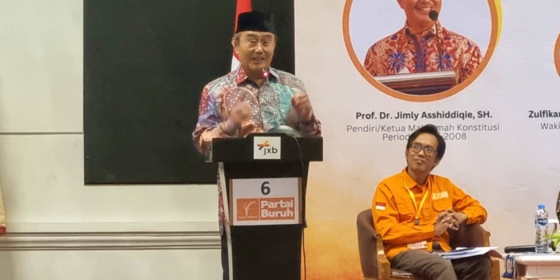 Mantan Ketua MK Ingatkan Elite Politik Singkirkan Kepentingan Pribadi
