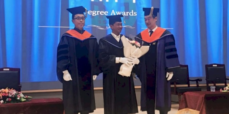 Rektor ITS Dianugerahi Doktor Honoris Causa dari Kampus Korsel