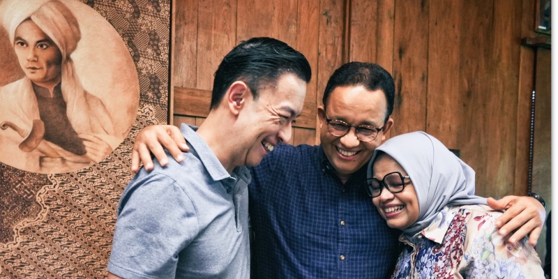 Tom Lembong Kembali Injakkan Kaki di Pendopo Anies