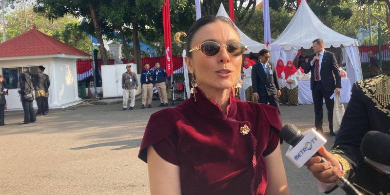 Artis Wulan Guritno hadiri upacara HUT RI di Istana Merdeka. (Foto: RMOL/Hani Fatunnisa)