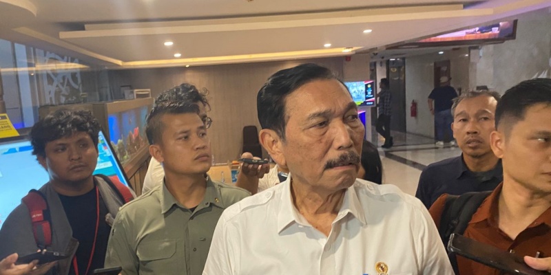 Luhut Turun Tangan Negosiasi Tarif Trump