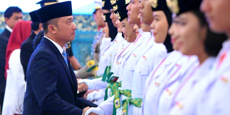 76 Putra Putri Paskibraka 2025 Dikukuhkan