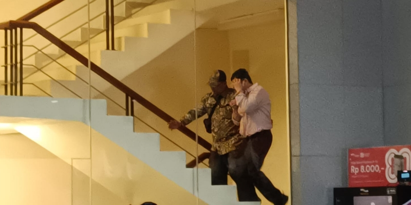 Pengusaha Tambang Rudy Ong Digiring KPK Sembari Diborgol