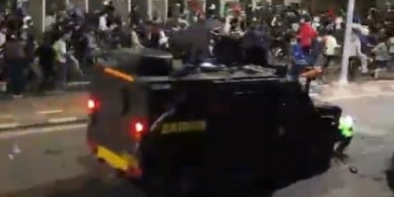 Hentikan Tindakan Represif Polisi Buntut Ojol Tewas