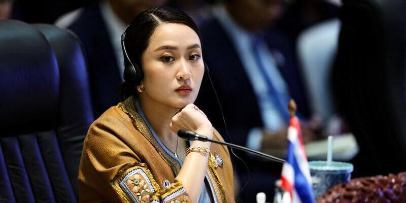 Ribuan Warga Thailand Dukung Militer, Tuntut PM Paetongtarn Mundur