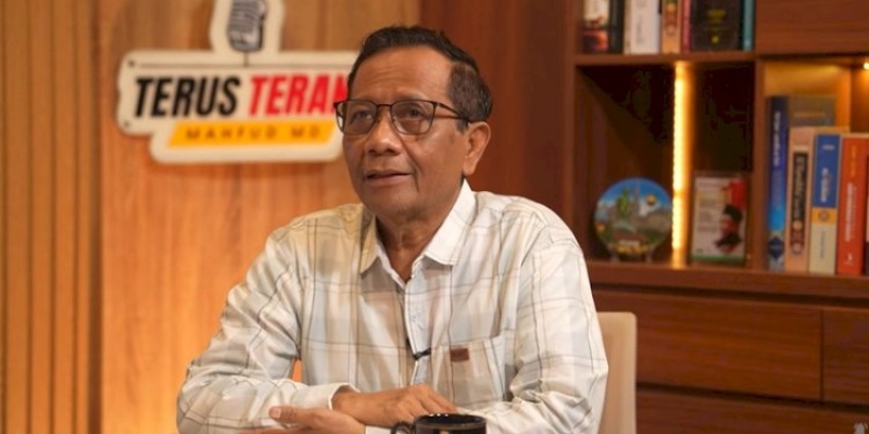 Wacana Pembubaran DPR Terlalu Berisiko