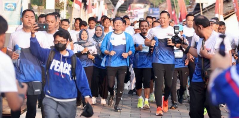 Ibas Lari Bareng Ribuan Warga di Merdeka Run 2025