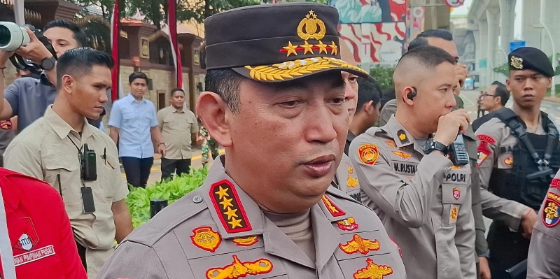Pulihkan Citra Polri Bagusnya Listyo Mengundurkan Diri