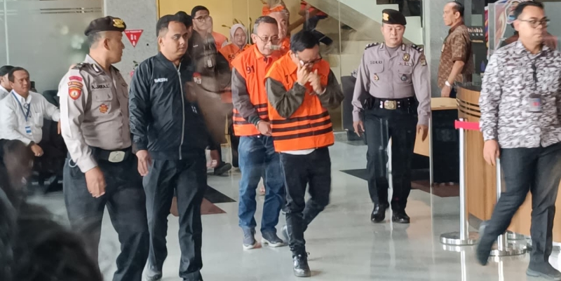 Noel Ebenezer Hapus Air Mata