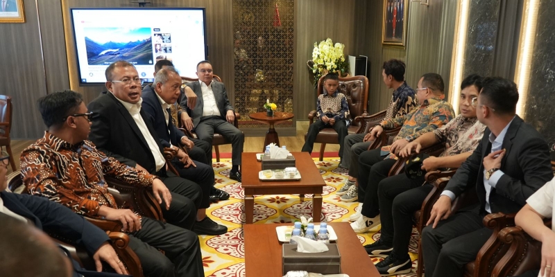 Aksi Viral Raihan Panjat Tiang Bendera Diapresiasi Pimpinan DPR