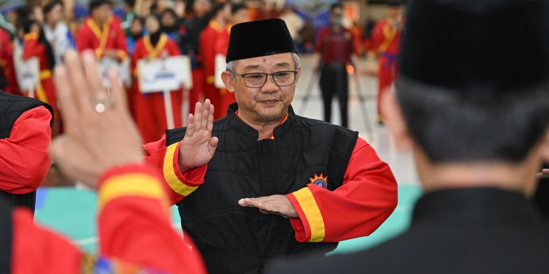 Abdul Mu’ti Dilantik Jadi Pendekar Kehormatan Tapak Suci