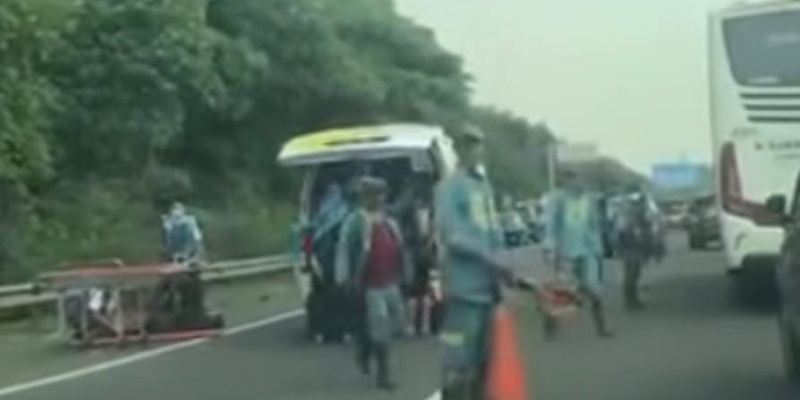 Kendaraan Berpelat TNI Kecelakaan di Tol Jagorawi, Satu Orang Tewas