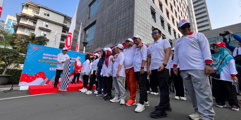 Dewan Kebon Sirih Gelar Jalan Sehat Sambut HUT RI