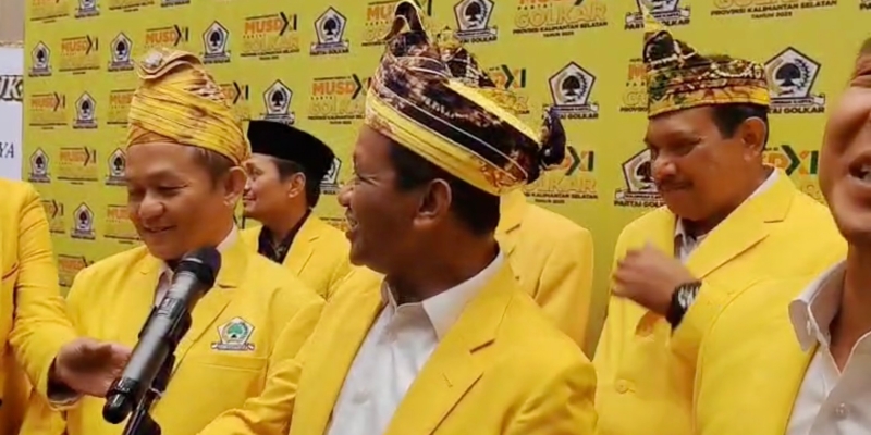 Bahlil Tunjuk Nusron Jawab Isu Munaslub Golkar