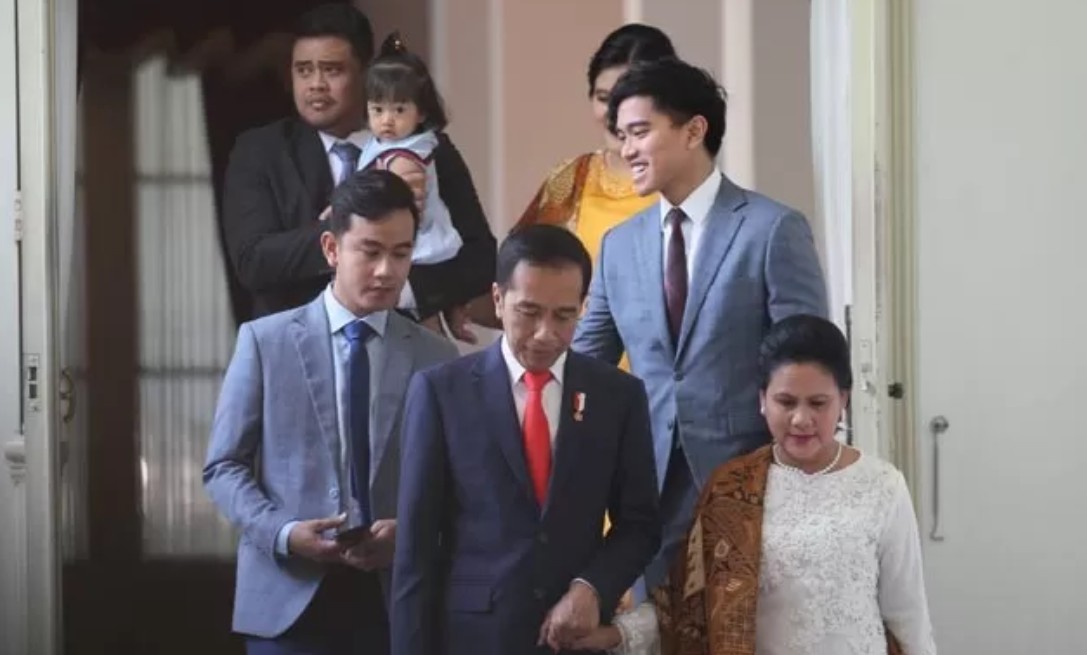 Prabowo Bawa Secercah Keadilan, Saatnya Usut Kasus Jokowi dan Keluarga