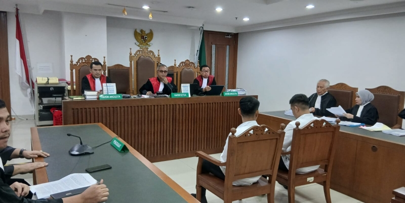 Dua Pegawai WKM Jadi Terdakwa Gara-gara Pasang Patok di Rumah Sendiri