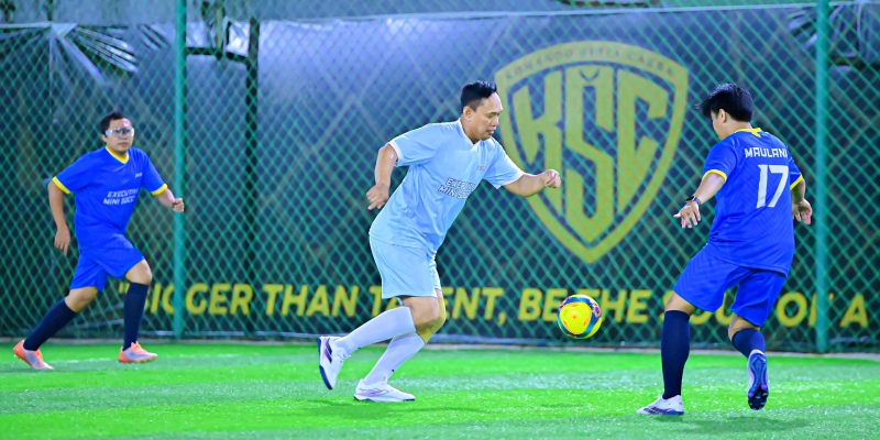 Jago Gocek, Dirut Bulog Antarkan Kemenangan Tim Lawan Forwabul