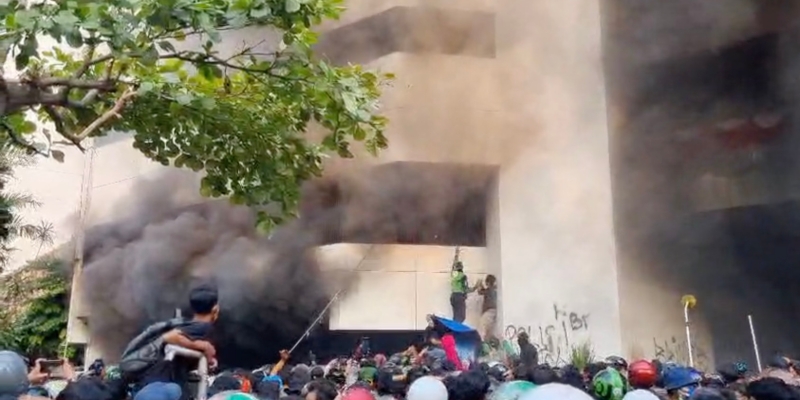 Biang Kerusuhan di Negeri Ini