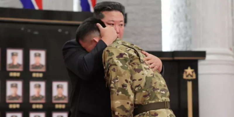 Kim Jong-un Anugerahkan Gelar Pahlawan untuk Tentara Korut yang Gugur di Rusia