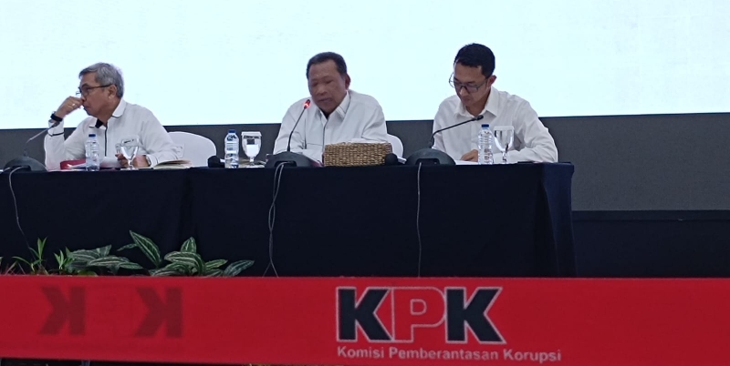 KPK Masih Utang Tangkap Lima Buronan, Siapa Saja?