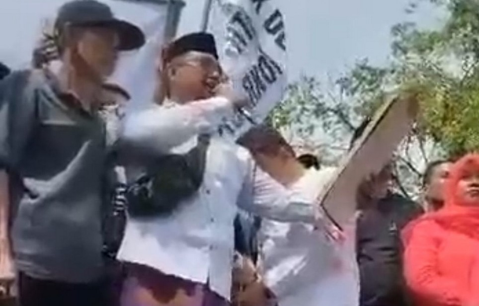 <i>Saya Sudewo Mengundurkan Diri sebagai Bupati Pati</i>