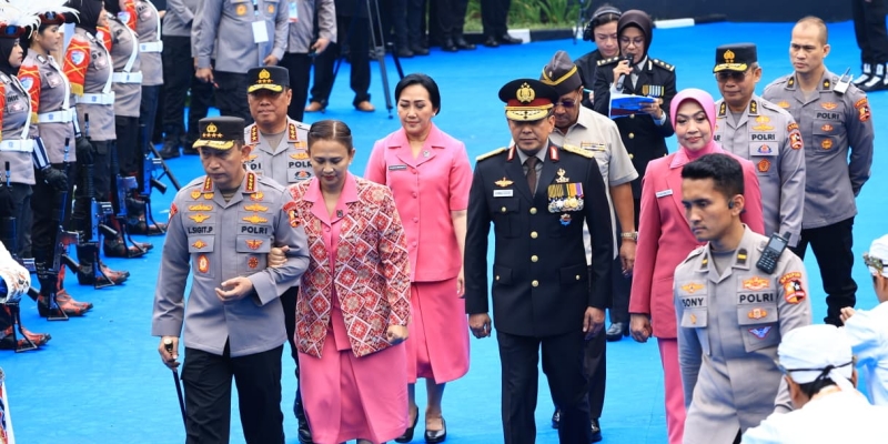 Kapolri hingga Seluruh Kapolda Lepas Komjen Dofiri