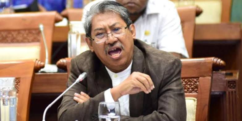 PKS Minta Presiden Prabowo Copot Menteri Bermasalah<i>!</i>