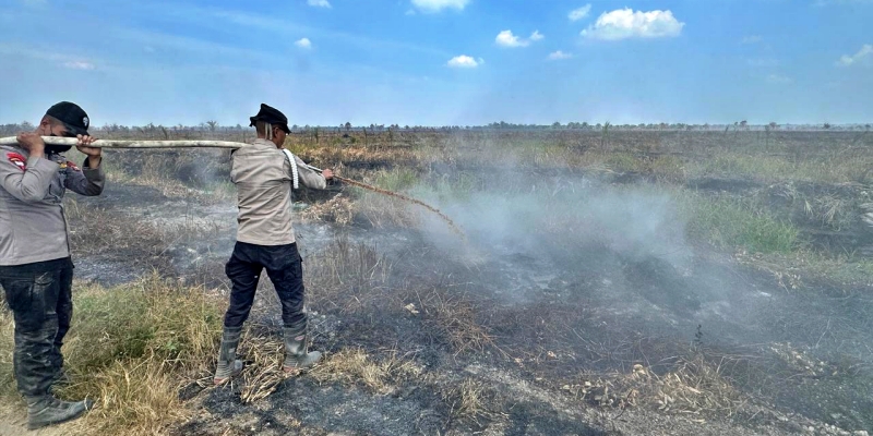 Sempat Pimpin Apel, Personel Brimob Polda Riau Gugur Usai Padamkan Karhutla