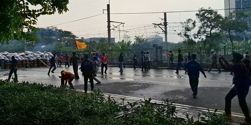 Gelombang Keadilan dari Jalanan