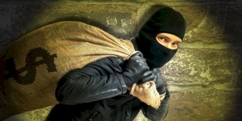 Bandit Ekonom Istana