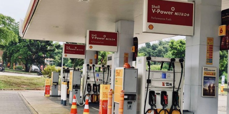 Curhat Pegawai SPBU Swasta: Senang Jual Kopi dan Snack daripada Dirumahkan