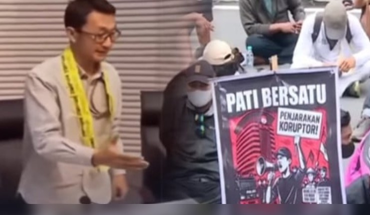 Kalung Sachet Tolak Angin Sindiran untuk Hukum yang Masuk Angin