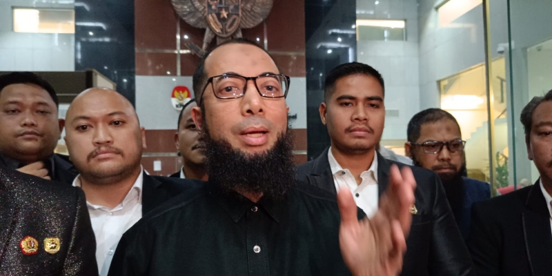 Khalid Basalamah Kembalikan Uang Jemaah Haji 2024