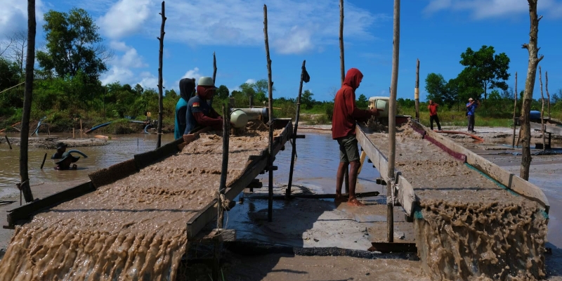MIND ID Atasi Tambang Ilegal, Komisi VI: Ini Era Baru
