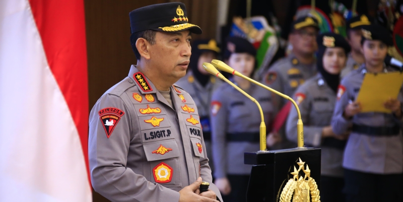 Kapolri Pimpin Sertijab Kabaintelkam dan Dankor Brimob