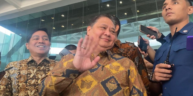 Airlangga Minta Investor dan Pengusaha Tak Panik