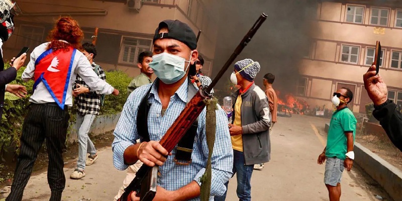 Tentara Nepal Ultimatum Warga Serahkan Senjata Jarahan Usai Unjuk Rasa Gen-Z