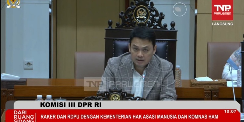 Komisi III DPR Rapat Bareng Kementerian dan Komnas HAM, Serap Aspirasi RUU KUHAP