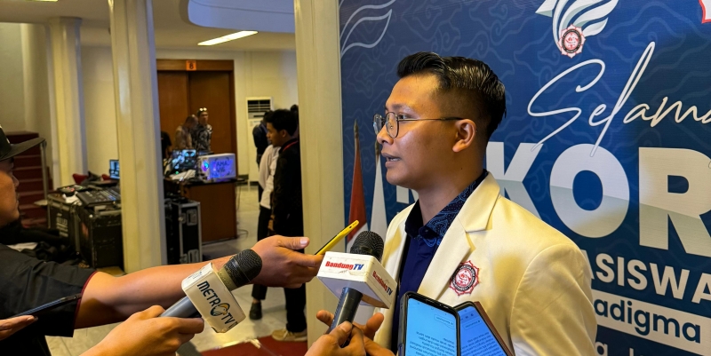 Ahmad Sahroni Cs Ditantang Ikuti Rahayu Saraswati Mundur dari DPR