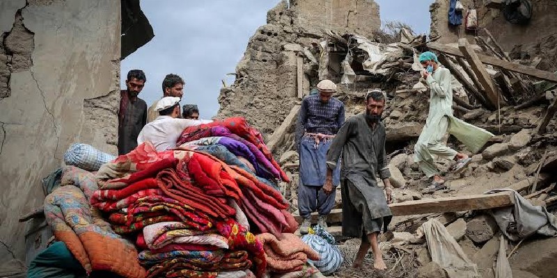 Trump Sengaja Tahan Bantuan untuk Korban Gempa Afghanistan