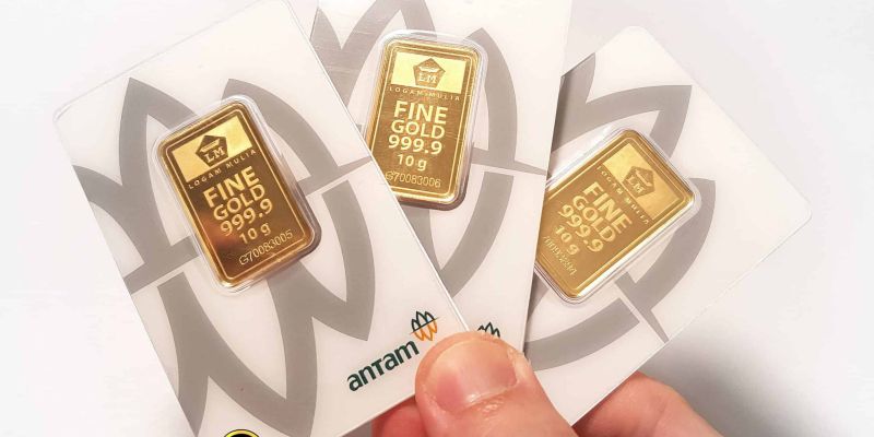 Emas Antam Cetak Rekor Tertinggi, Tembus Rp2,1 Juta per Gram<i>!</i>