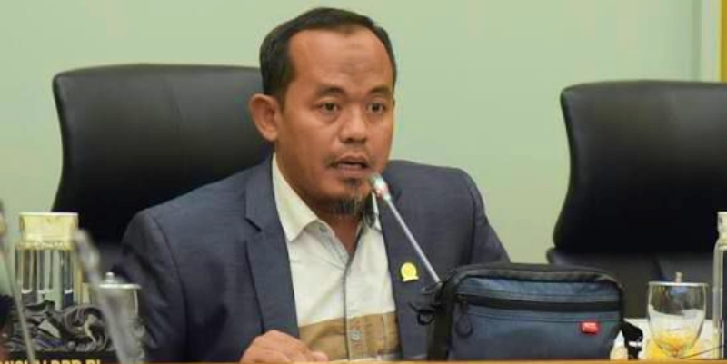 Tanggul Beton Cilincing, Legislator PKS: Semua Harus Ada Izinnya