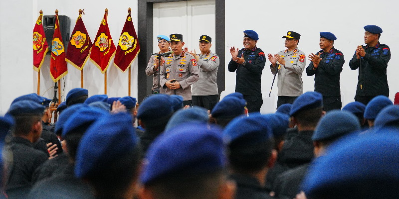 Sambangi Mako Brimob Kwitang, Kapolri Apresiasi Anggota yang Pertahankan Markas di Tengah Kerusuhan