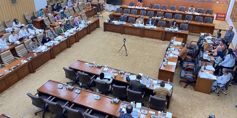 Wamenkum dan Wamensesneg Perkuat DIM Revisi UU BUMN