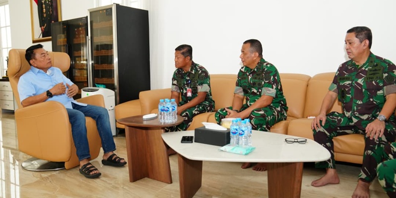Perwakilan Mabes TNI Sowan ke Kediaman Moeldoko